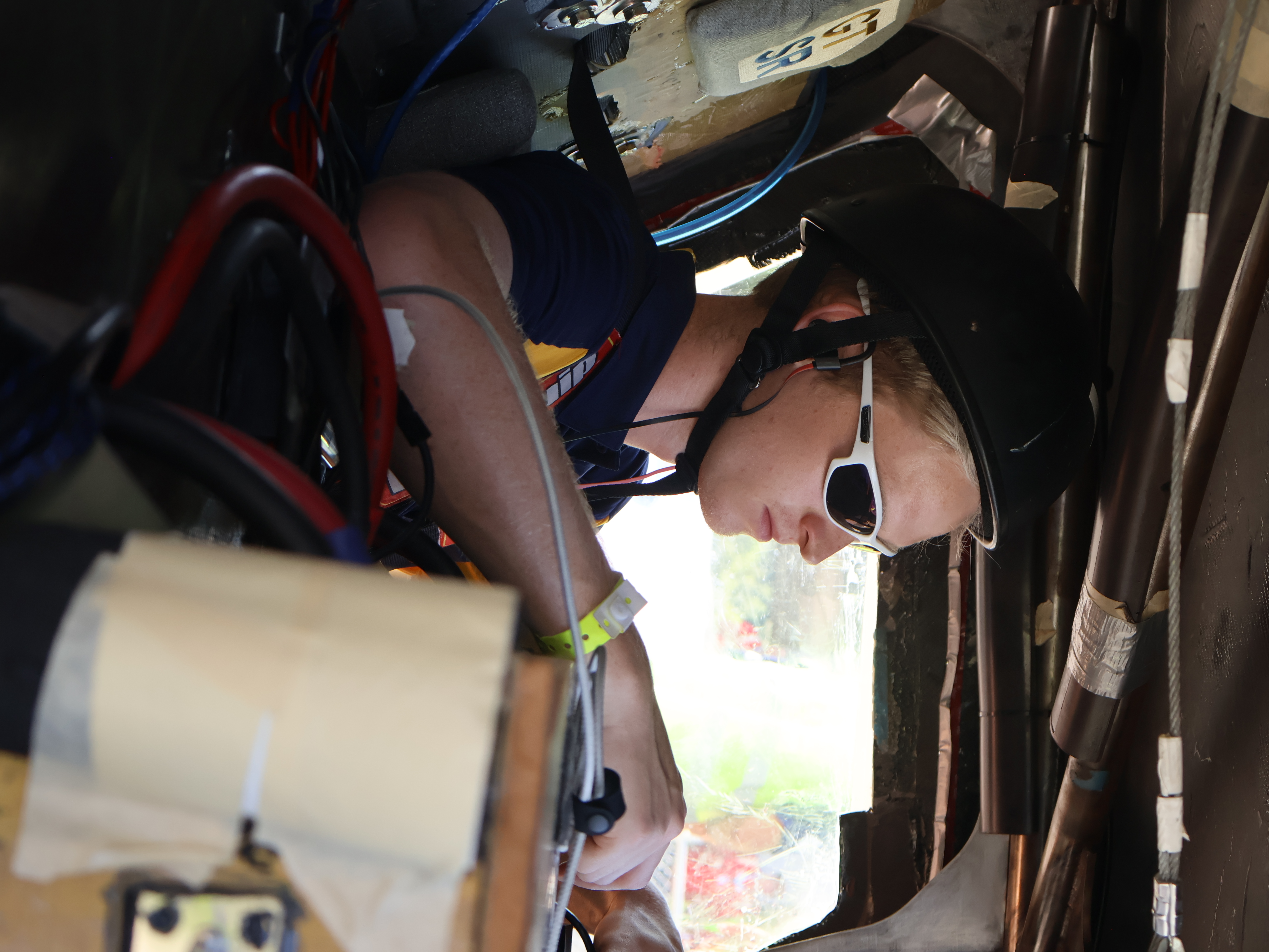 student driving SR-4