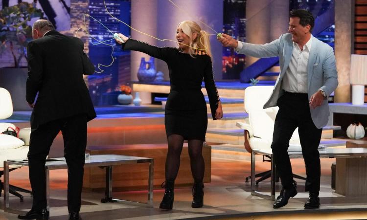 ‘Shark Tank’ hosts with ZipString