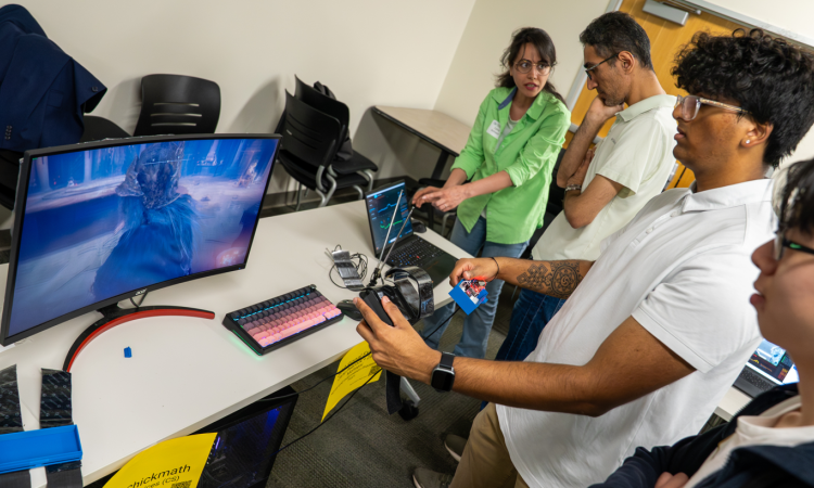 Aditya Chickmath demonstrates OmniBlade