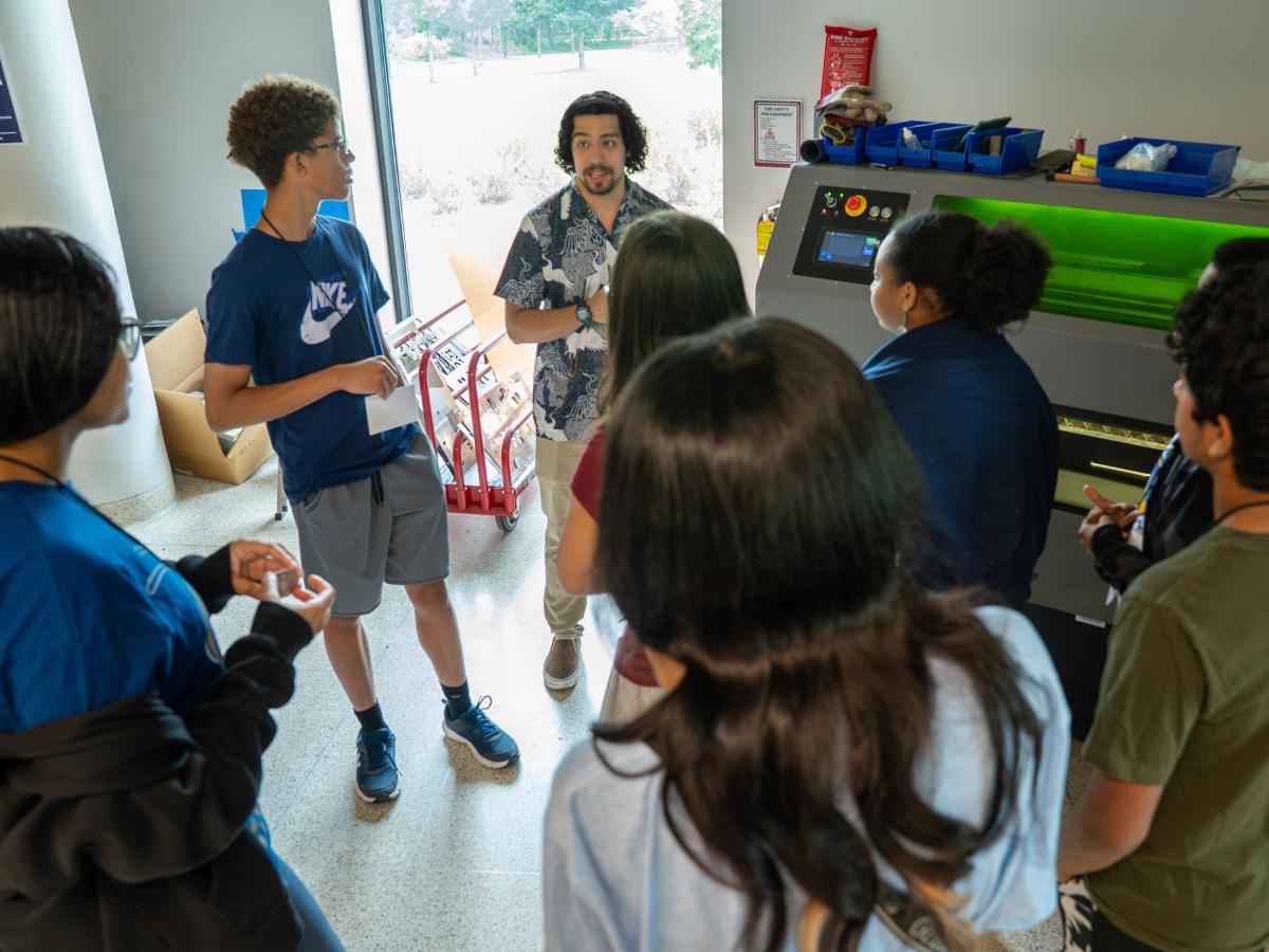CoSensene Campers Visiting the Hive Makerspace