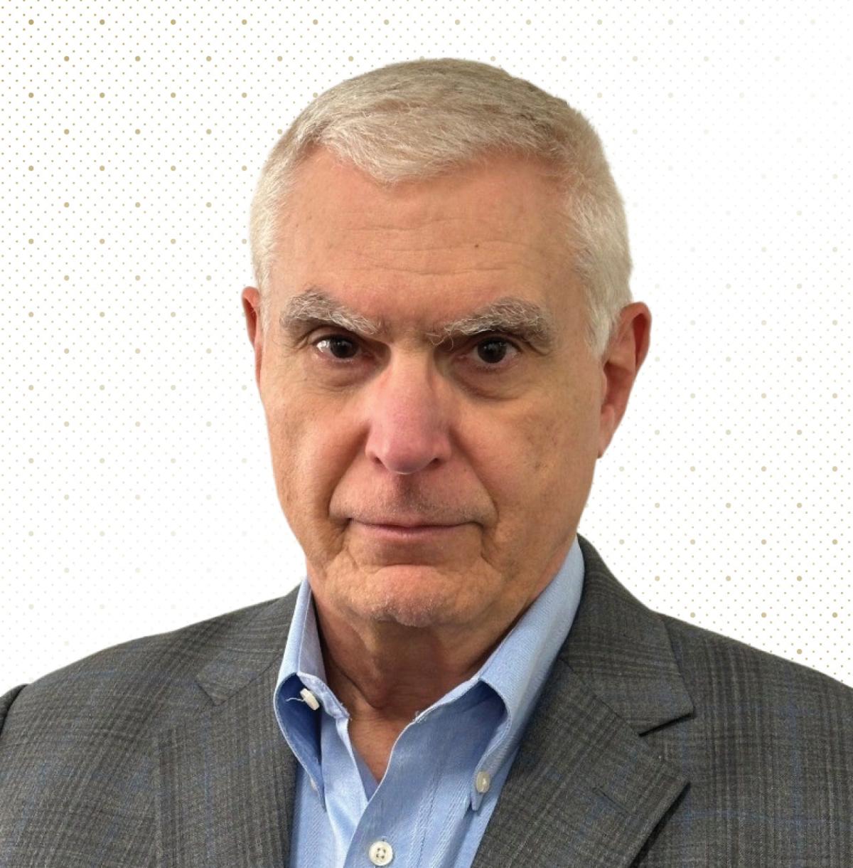 Tony Alvarez Headshot