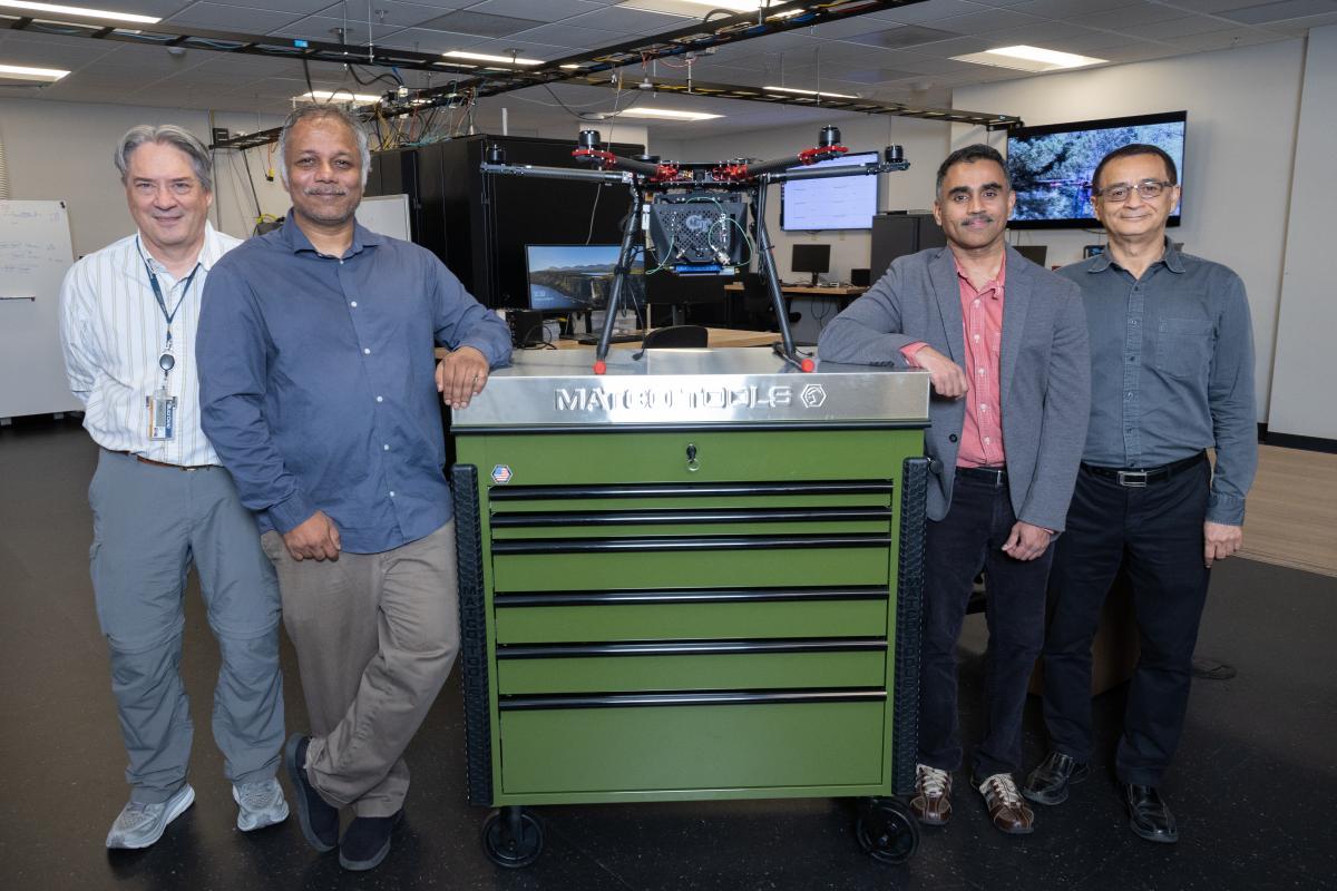 Center for Wireless Intelligence_Group.jpg