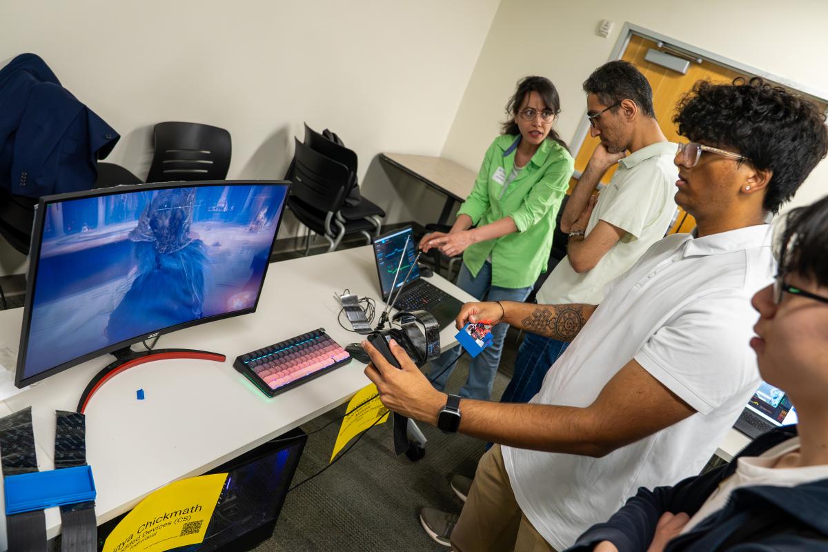 Aditya Chickmath demonstrates OmniBlade, a motion-based adaptive game controller designed for players with limb differences and winner of Best in Thread for Embedded Devices.
