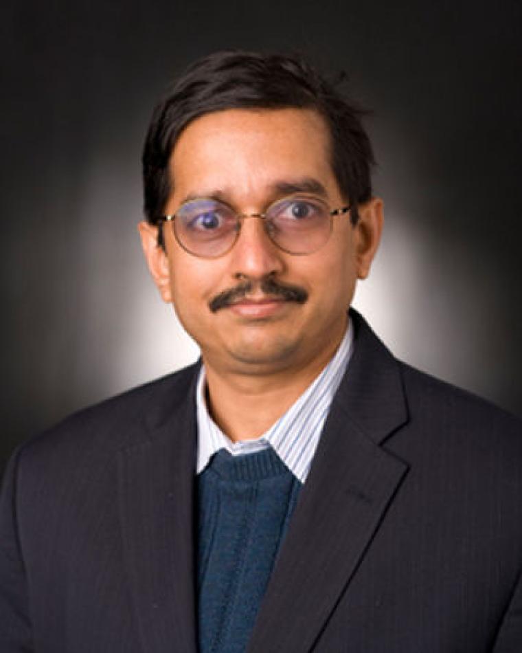 Vijay Headshot