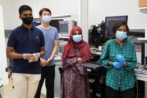 Four ECE Ph.D. students from the Khan Lab